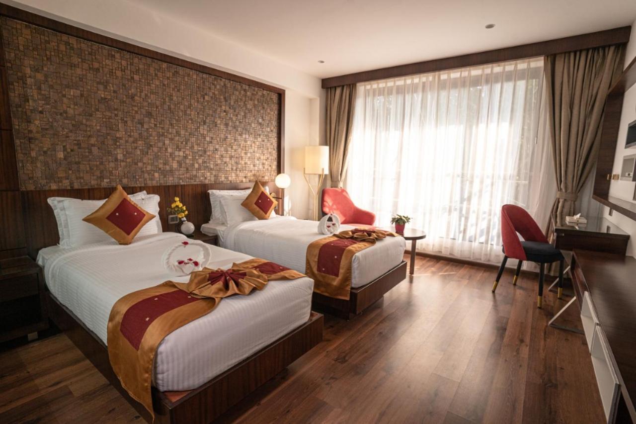 Saugandhika West Gate Hotel Wayanad Ngoại thất bức ảnh