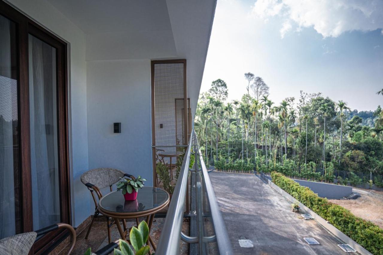 Saugandhika West Gate Hotel Wayanad Ngoại thất bức ảnh