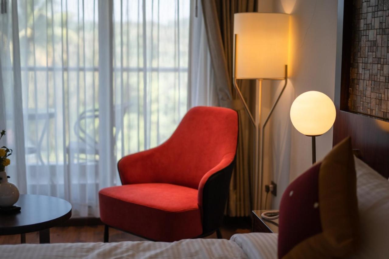 Saugandhika West Gate Hotel Wayanad Ngoại thất bức ảnh
