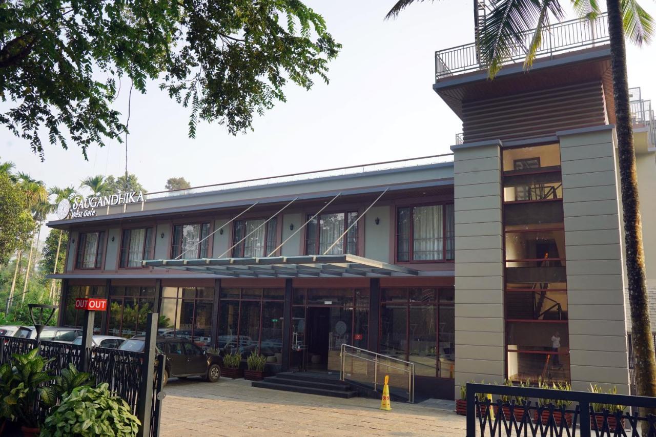 Saugandhika West Gate Hotel Wayanad Ngoại thất bức ảnh