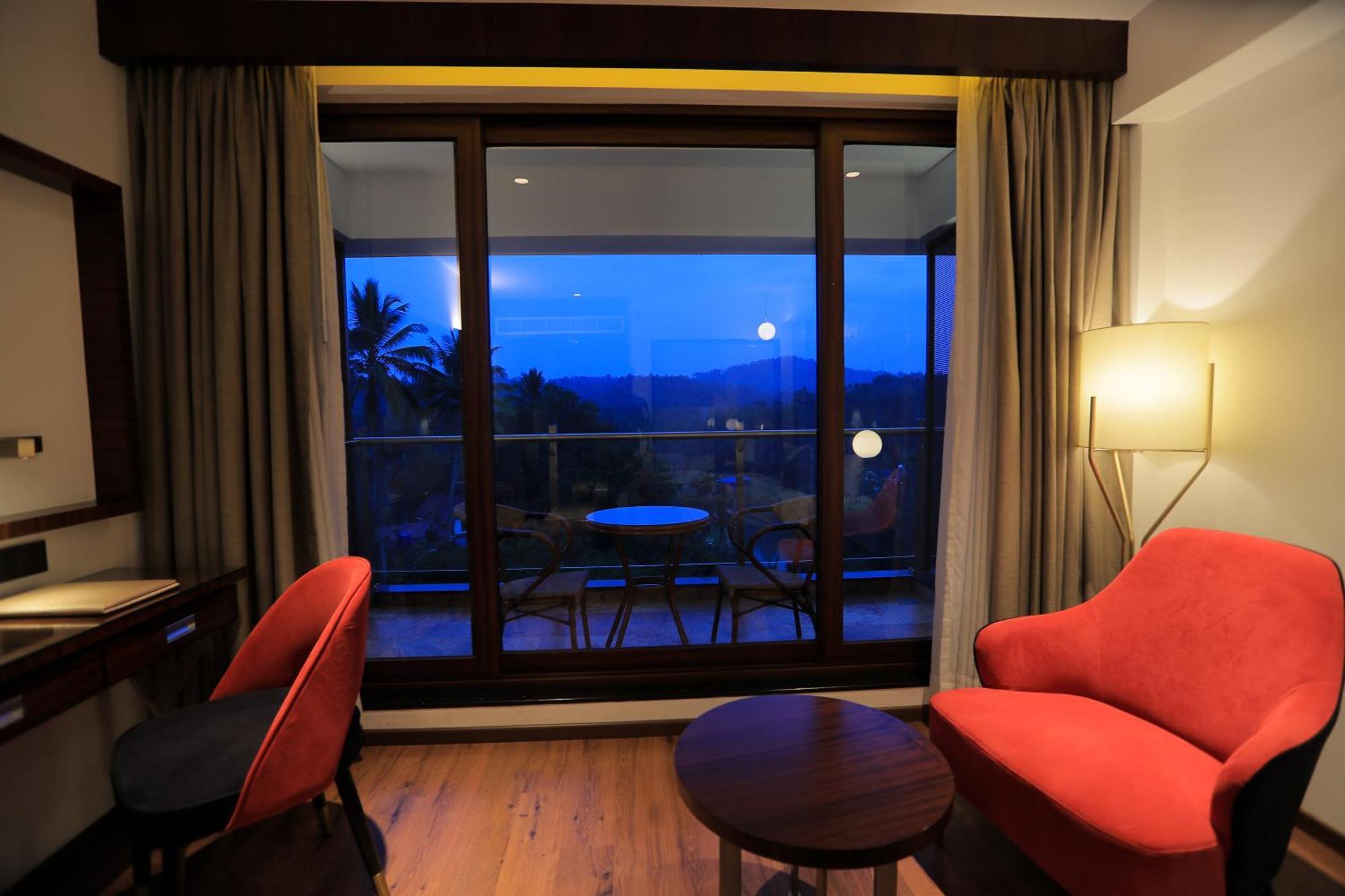 Saugandhika West Gate Hotel Wayanad Ngoại thất bức ảnh